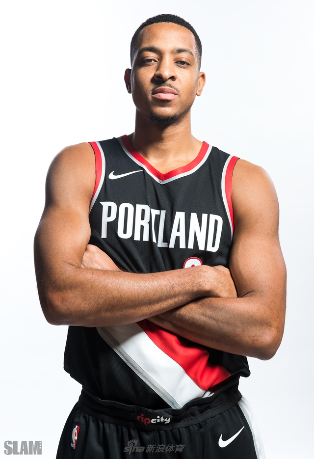 私为球队奠 私为球队奠