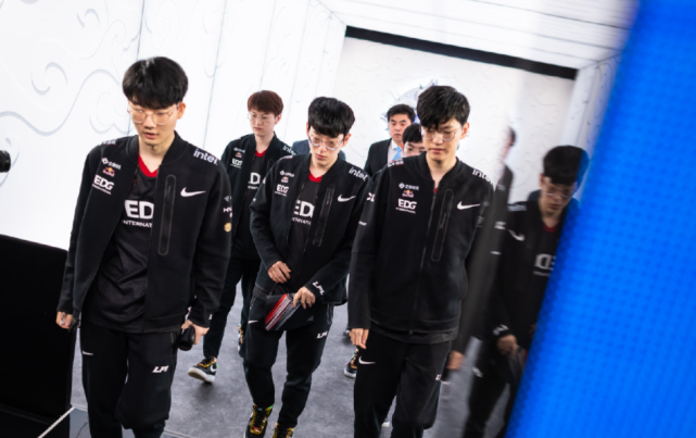 的悬殊比分 的悬殊比分