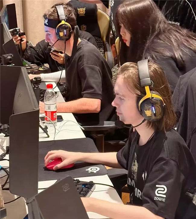 谁负责开局 谁负责开局